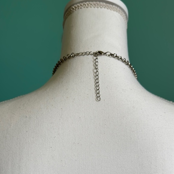 Gold and Silver Cascading Necklace with Ornate Design - Picture 4 of 4